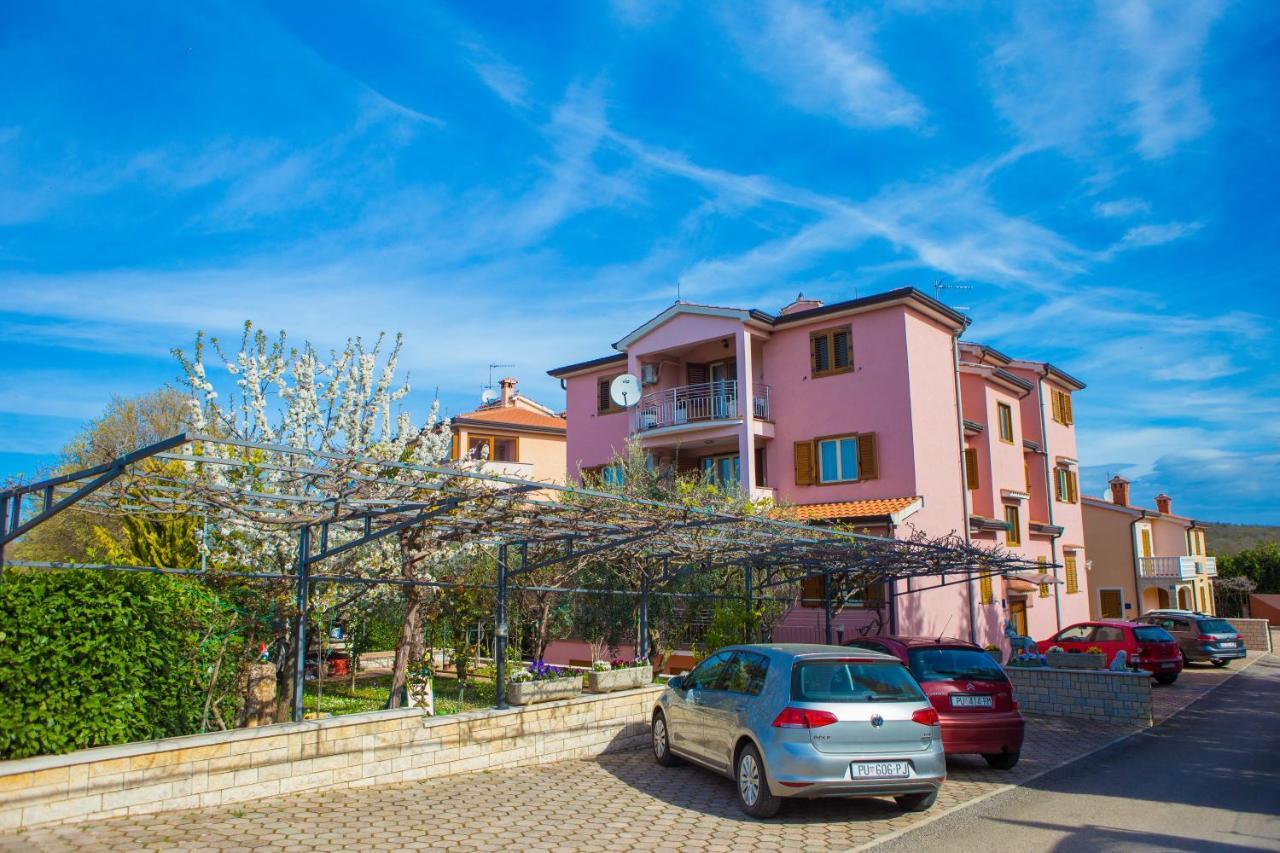 Lorena Apartman Porec