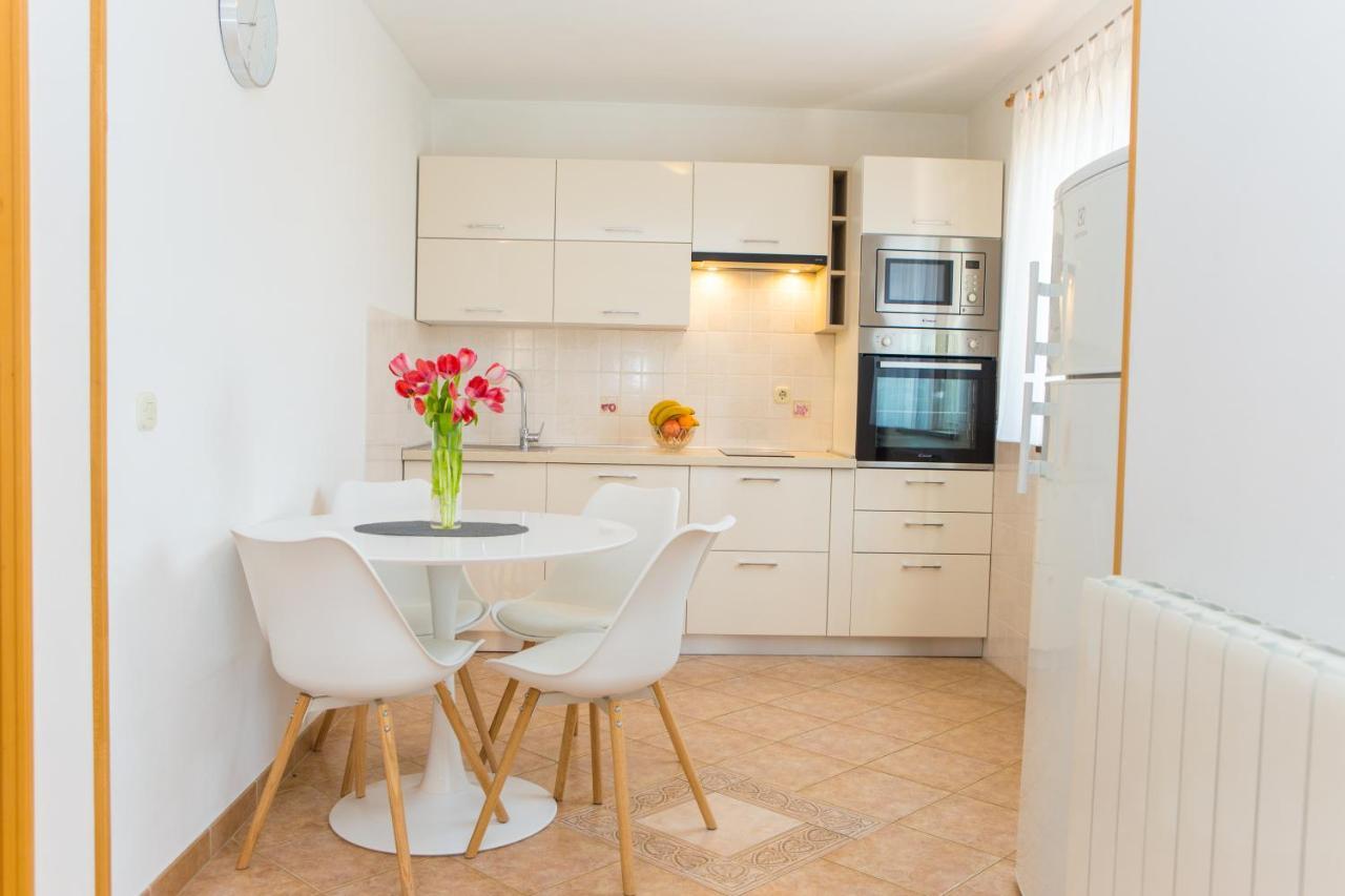 Apartman Lorena