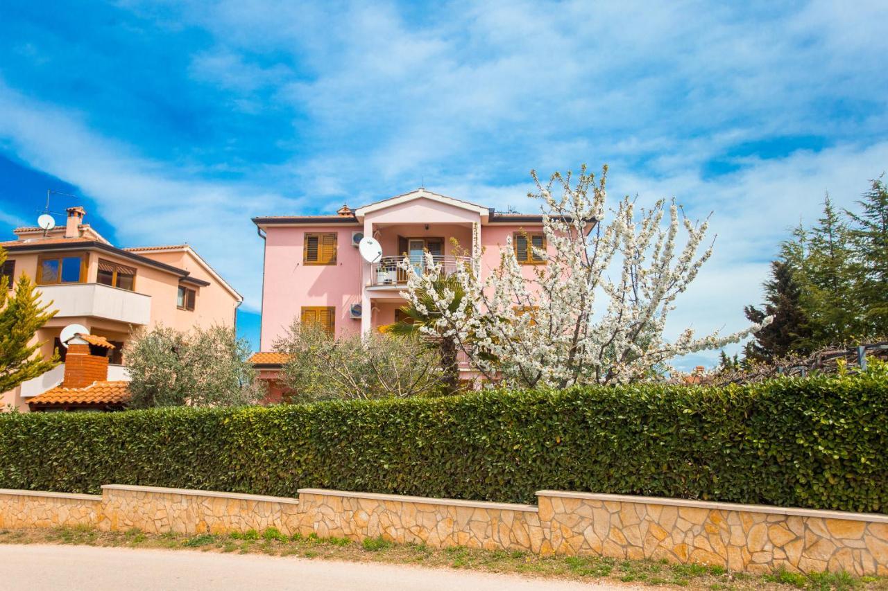 Lorena Apartman Porec