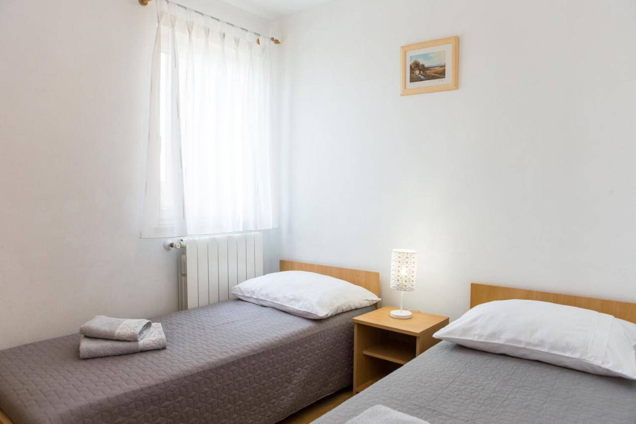 Apartman Lorena